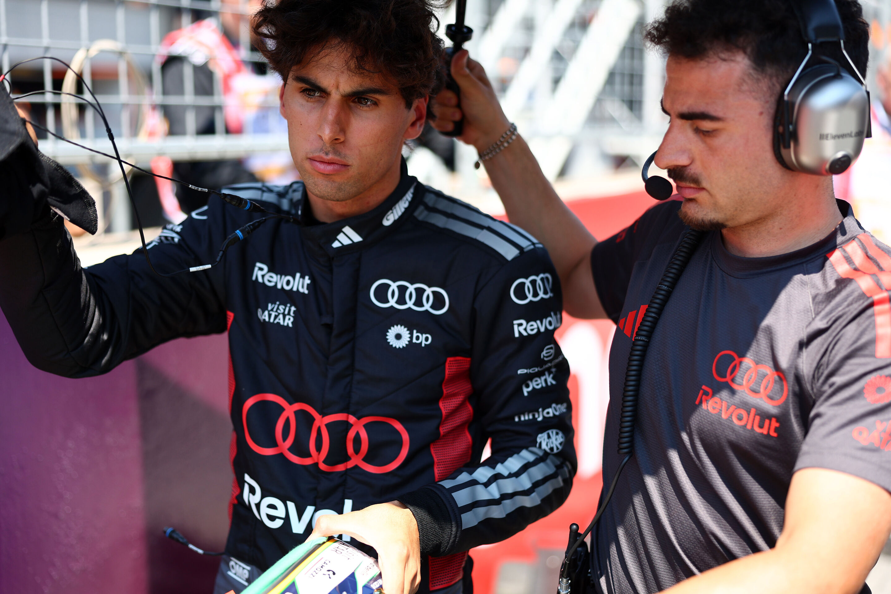 2026 Austrian Grand Prix - Sunday - SPIELBERG, AUSTRIA - JUNE 28: Gabriel Bortoleto of Brazil and Audi F1 Team on the grid prior to the F1 Grand Prix of Austria at Red Bull Ring on June 28, 2026 in Spielberg, Austria. (Photo by Andy Hone/LAT Images)