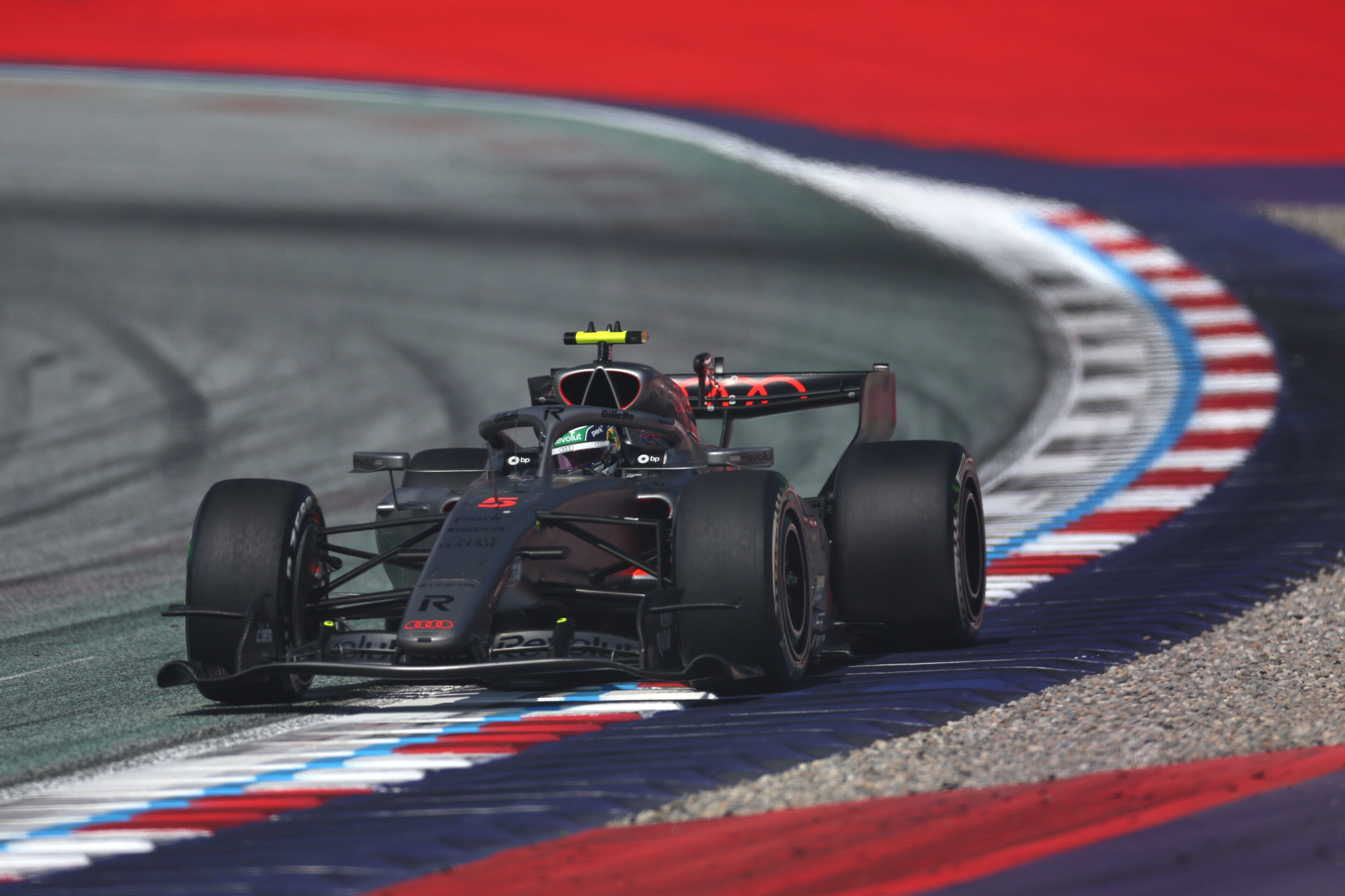 2026 Austrian Grand Prix - Sunday - SPIELBERG, AUSTRIA - JUNE 28: Gabriel Bortoleto of Brazil driving the (5) Audi F1 Team R26 on track during the F1 Grand Prix of Austria at Red Bull Ring on June 28, 2026 in Spielberg, Austria. (Photo by Alastair Staley/LAT...