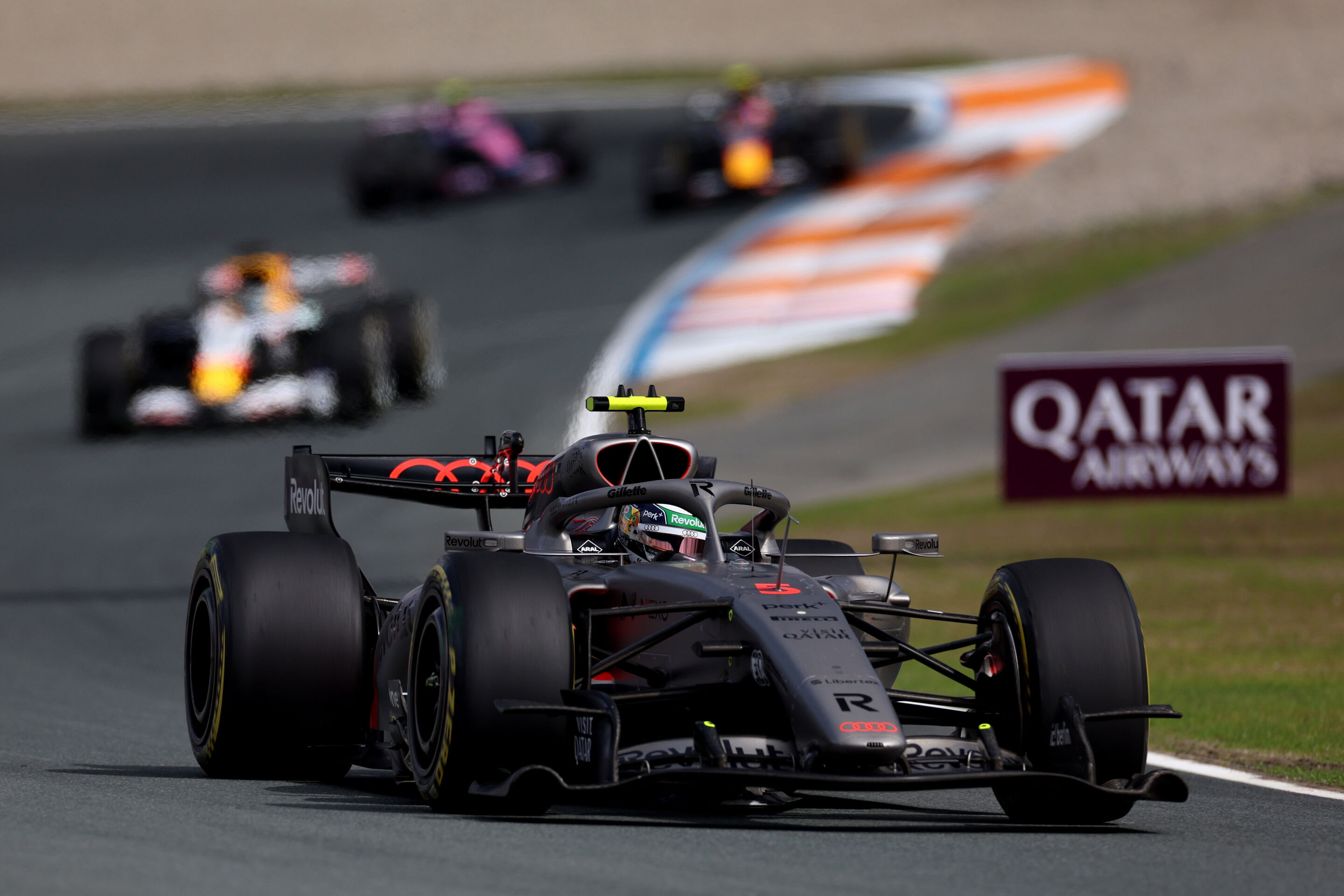 2026 Dutch Grand Prix - Saturday - ZANDVOORT, NETHERLANDS - AUGUST 22: Gabriel Bortoleto of Brazil driving the (5) Audi F1 Team R26 on track during the Sprint ahead of the F1 Grand Prix of Netherlands at Circuit Zandvoort on August 22, 2026 in Zandvoort,...