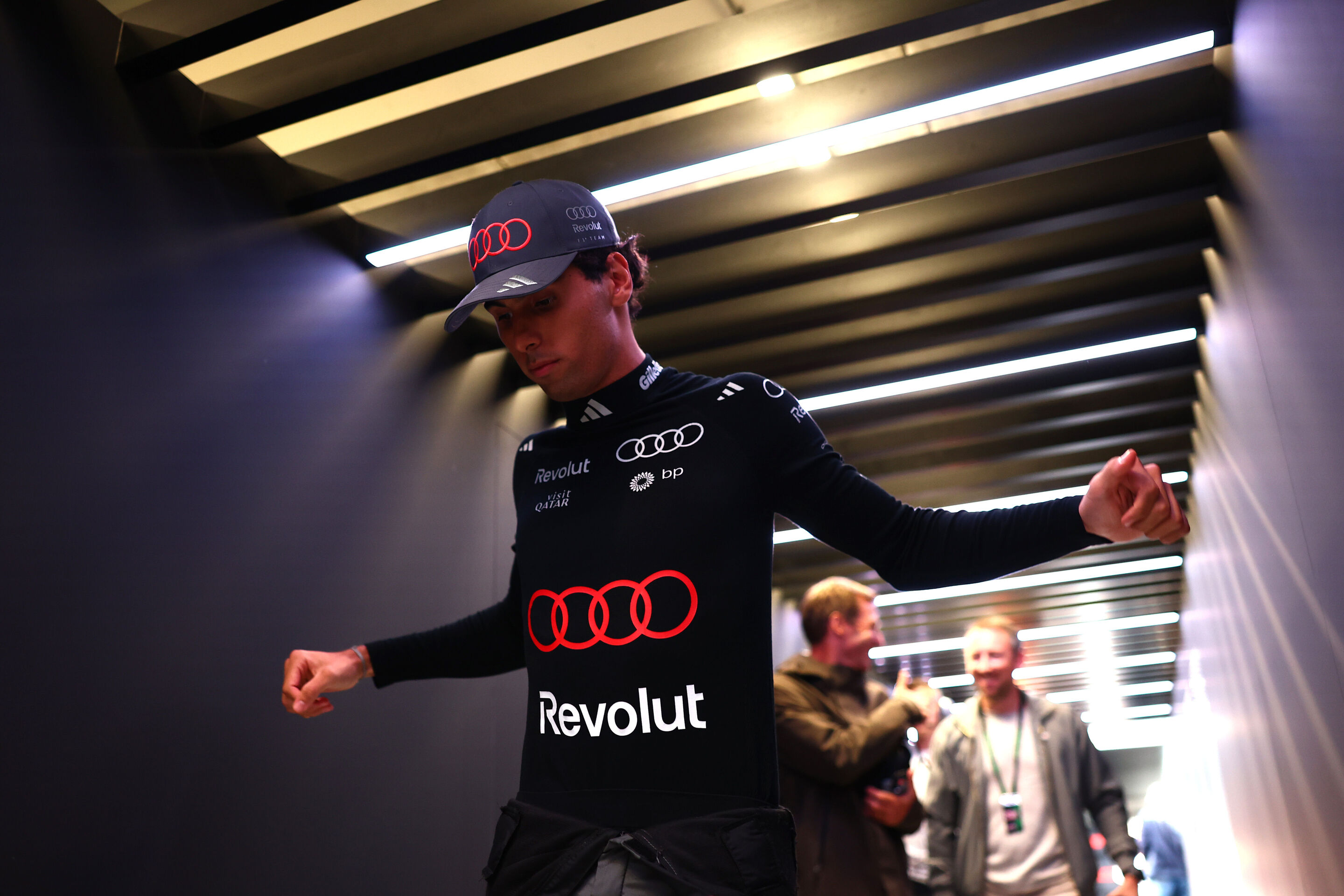2026 Dutch Grand Prix - Saturday - ZANDVOORT, NETHERLANDS - AUGUST 22: Gabriel Bortoleto of Brazil and Audi F1 Team enters the garage during qualifying ahead of the F1 Grand Prix of Netherlands at Circuit Zandvoort on August 22, 2026 in Zandvoort, Netherlands....