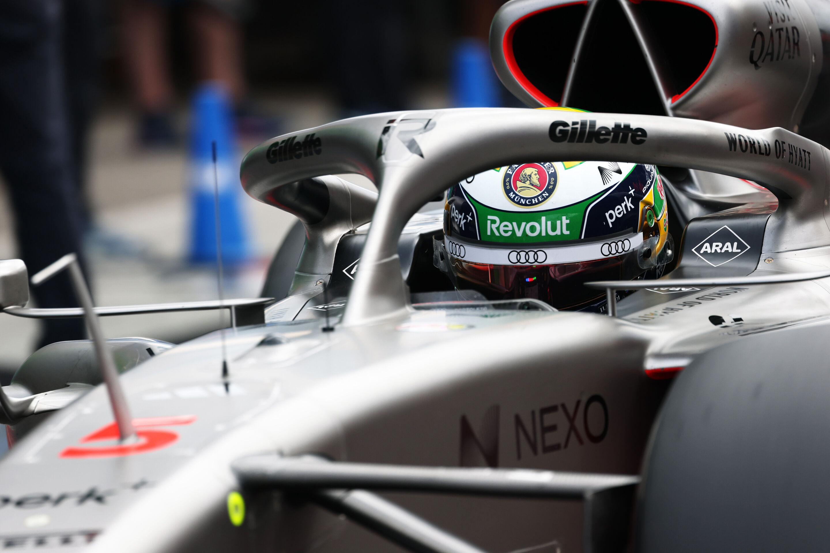 2026 Dutch Grand Prix - Saturday - ZANDVOORT, NETHERLANDS - AUGUST 22: Gabriel Bortoleto of Brazil and Audi F1 Team prepares to drive during qualifying ahead of the F1 Grand Prix of Netherlands at Circuit Zandvoort on August 22, 2026 in Zandvoort, Netherlands....