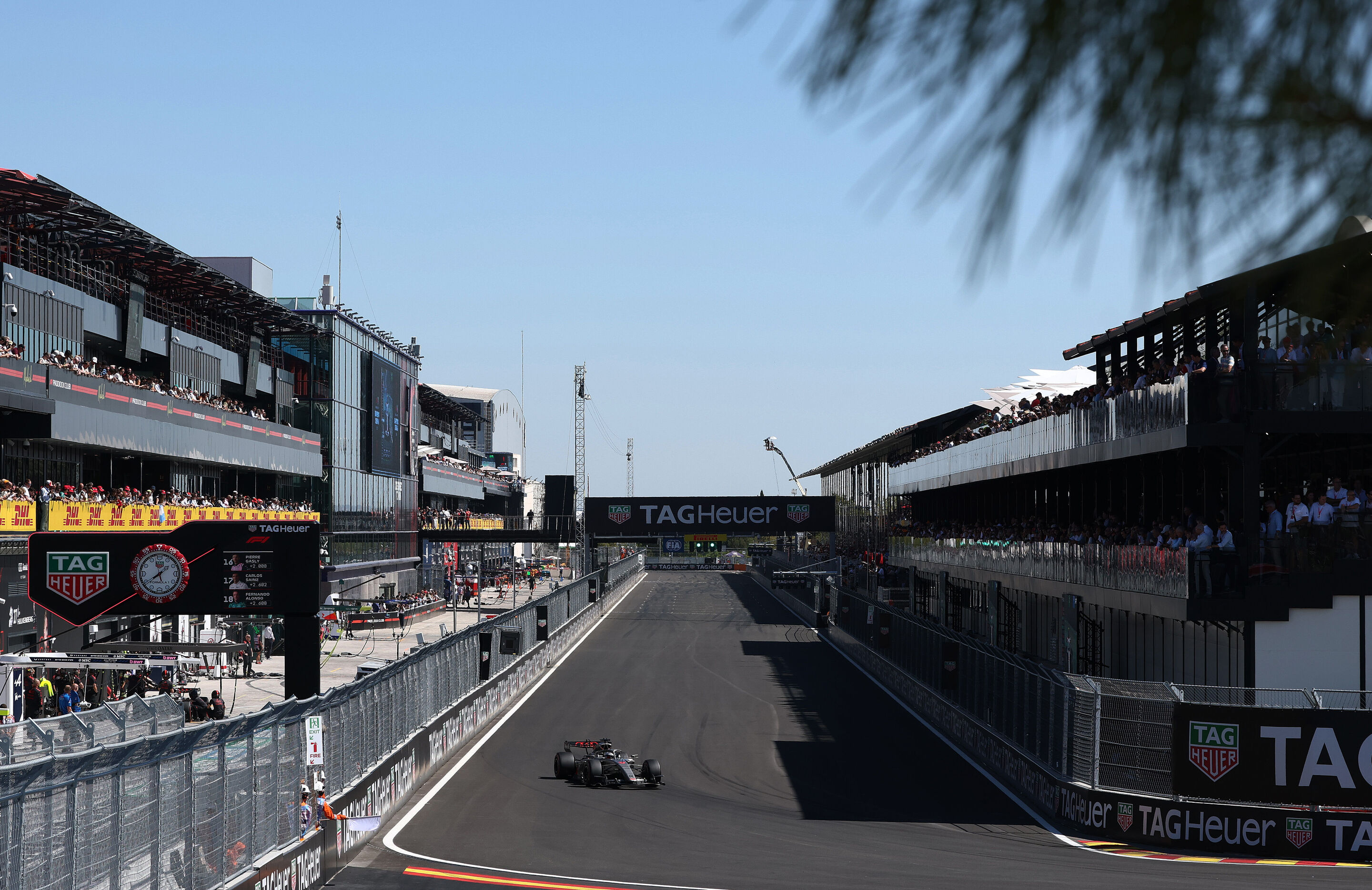 2026 Spanish Grand Prix - Saturday - MADRID, SPAIN - SEPTEMBER 12: Nico Hulkenberg of Germany driving the (27) Audi F1 Team R26 on track during final practice ahead of the F1 Grand Prix of Spain at Madring on September 12, 2026 in Madrid, Spain. (Photo...