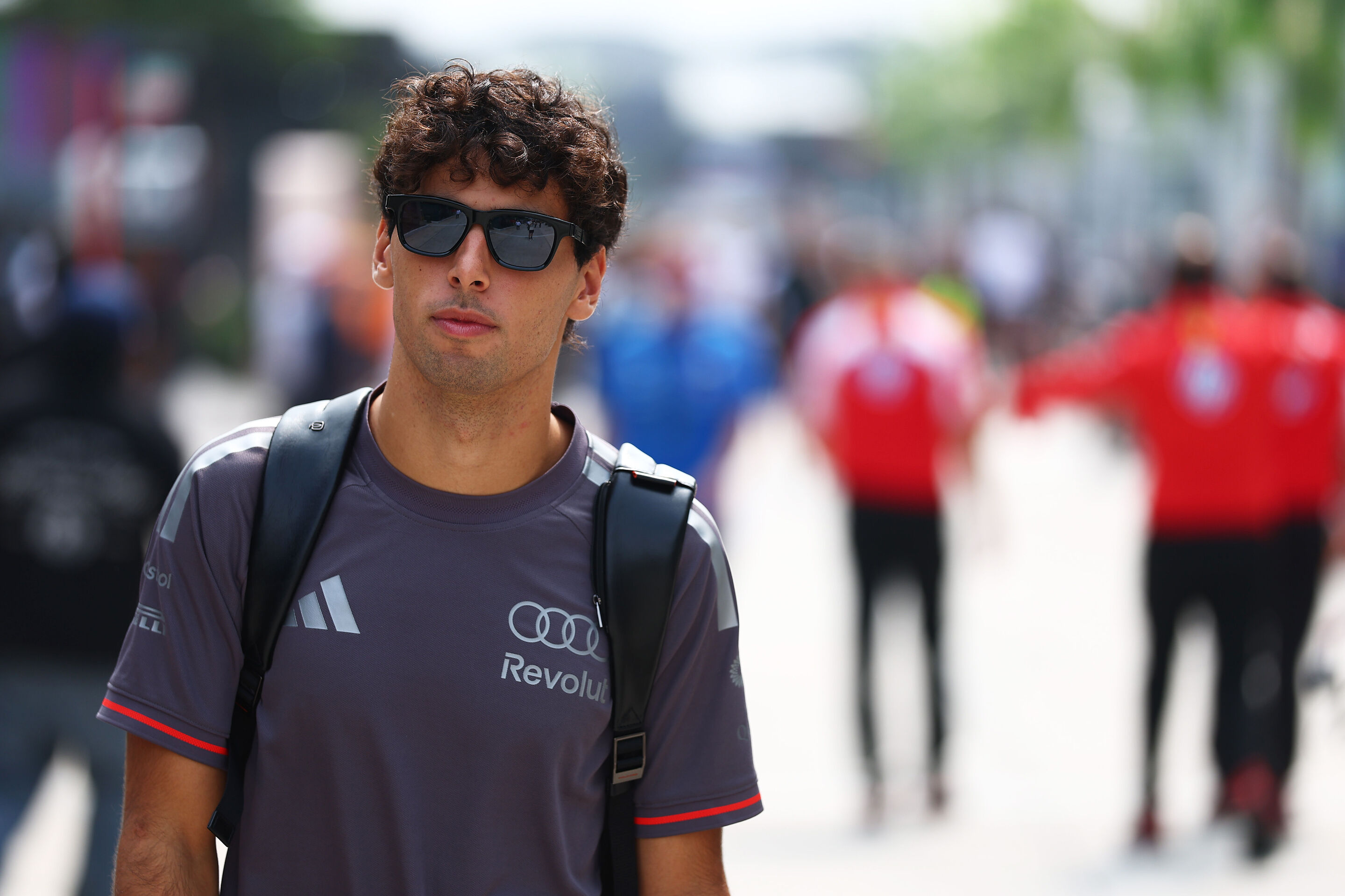 F1 Grand Prix of Bahrain in Malaysia - KUALA LUMPUR, MALAYSIA - OCTOBER 04: Gabriel Bortoleto of Brazil and Audi F1 Team arrives in the Paddock prior to the F1 Grand Prix of Bahrain in Malaysia at Sepang Circuit on October 04, 2026 in Kuala Lumpur, Malaysia....