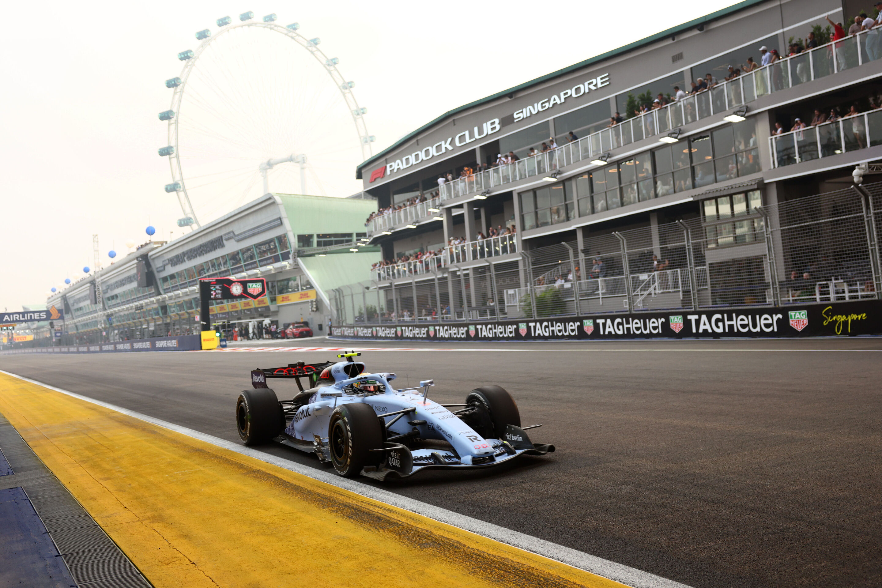 F1 Grand Prix Of Singapore - Practice & Sprint Qualifying - SINGAPORE, SINGAPORE - OCTOBER 09: Gabriel Bortoleto of Brazil driving the (5) Audi F1 Team R26 on track during practice ahead of the F1 Grand Prix of Singapore at Marina Bay Street Circuit on...