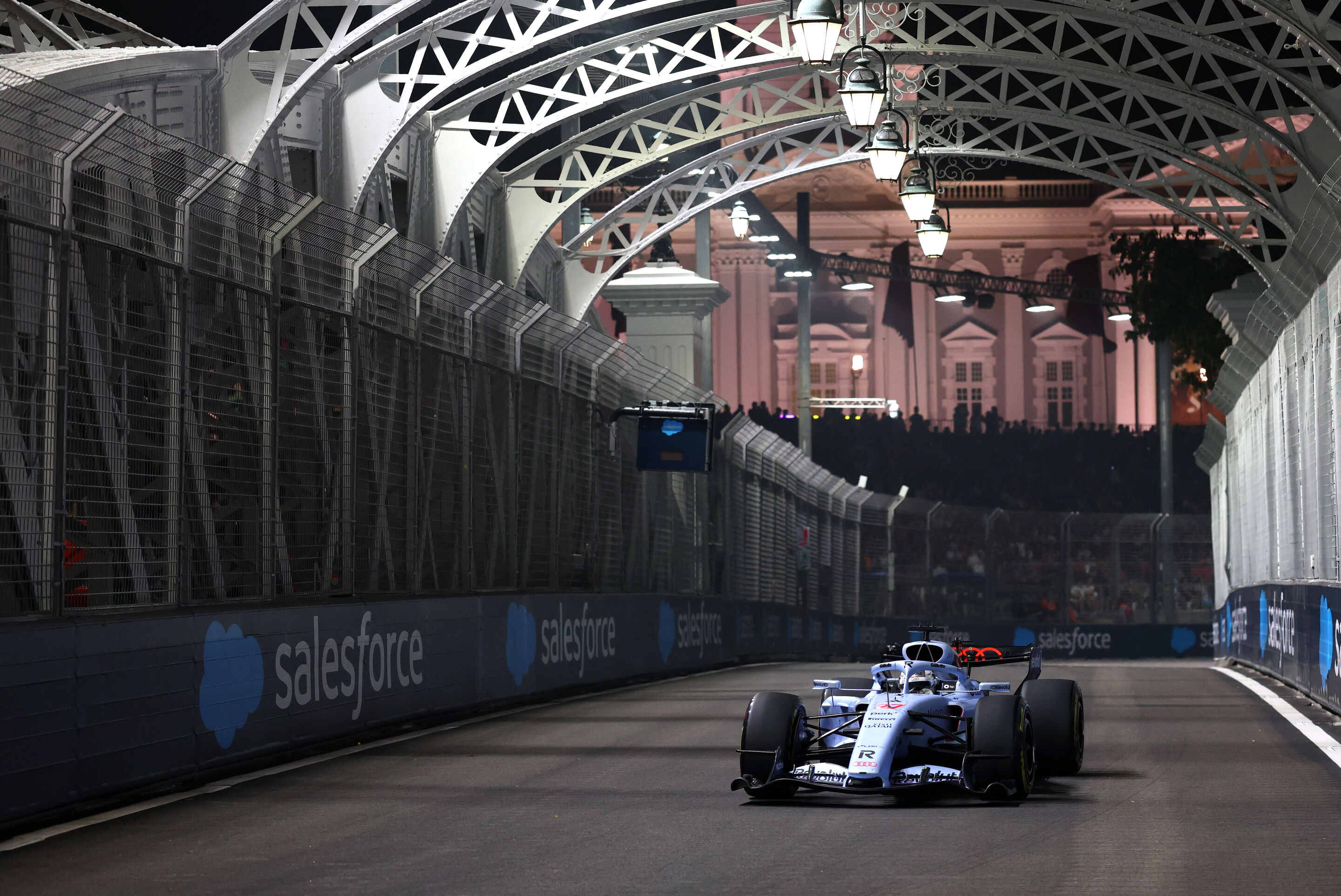 F1 Grand Prix Of Singapore - Practice & Sprint Qualifying - SINGAPORE, SINGAPORE - OCTOBER 09: Nico Hulkenberg of Germany driving the (27) Audi F1 Team R26 on track during Sprint Qualifying ahead of the F1 Grand Prix of Singapore at Marina Bay Street...