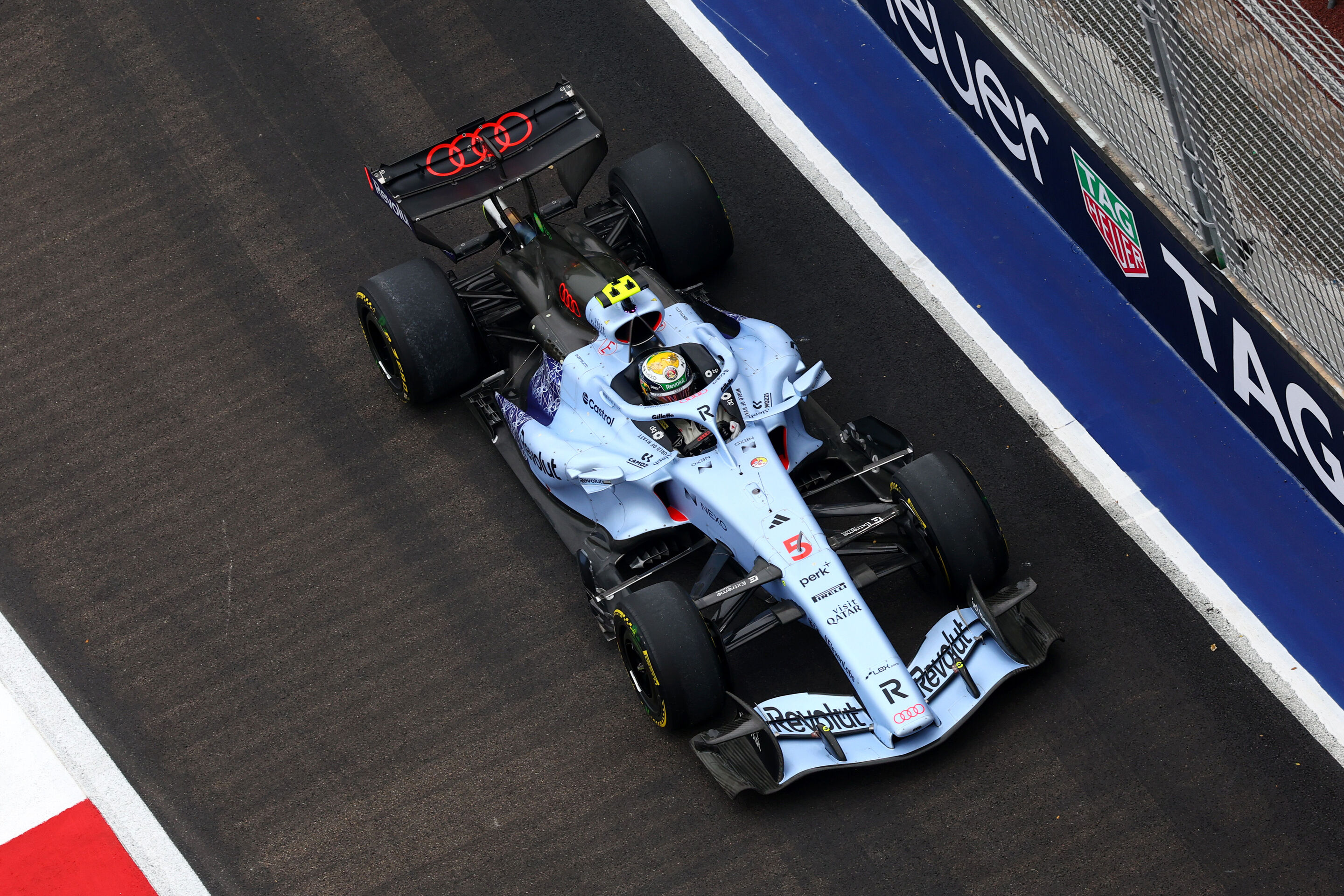F1 Grand Prix Of Singapore - Sprint & Qualifying - SINGAPORE, SINGAPORE - OCTOBER 10: Gabriel Bortoleto of Brazil driving the (5) Audi F1 Team R26 in the Pitlane prior to the Sprint ahead of the F1 Grand Prix of Singapore at Marina Bay Street Circuit...