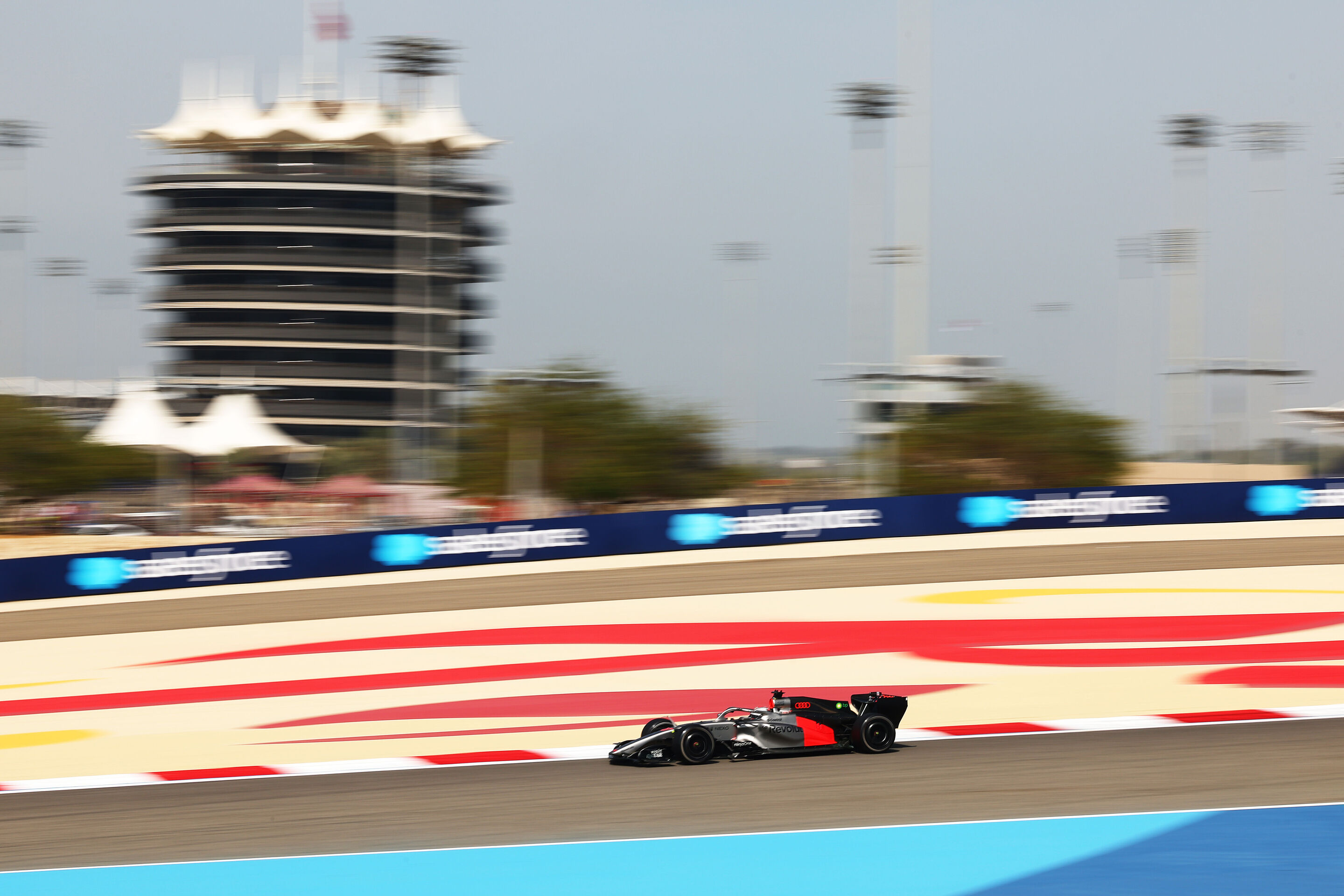 2026 Pre-Season: Bahrain Test 1, Day 2 - 2026 Pre-Season: Bahrain Test 1, Day 2 - 12 January 2026