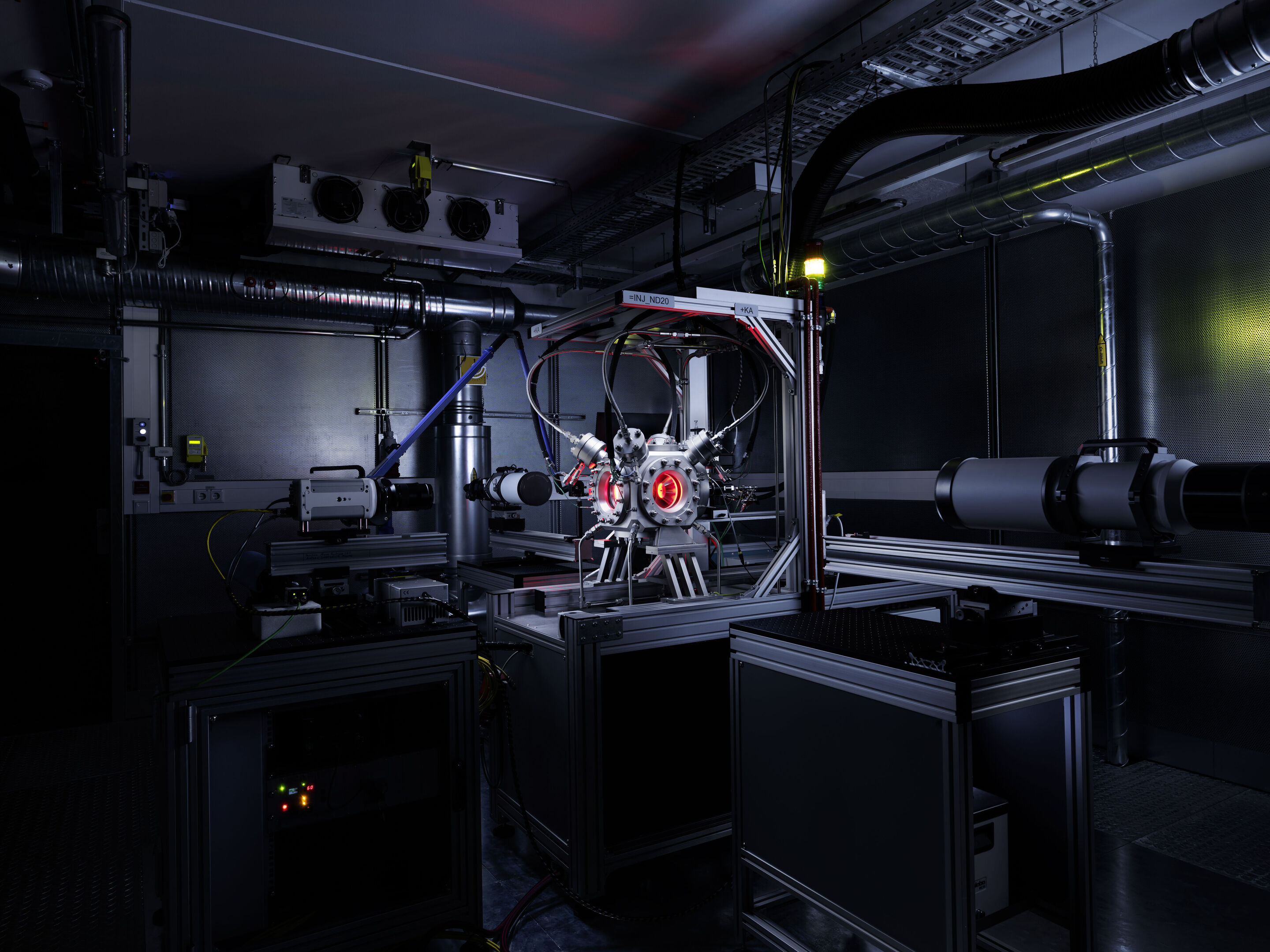 Development of the Audi F1 Power Unit - Injector test bench at the Neuburg site