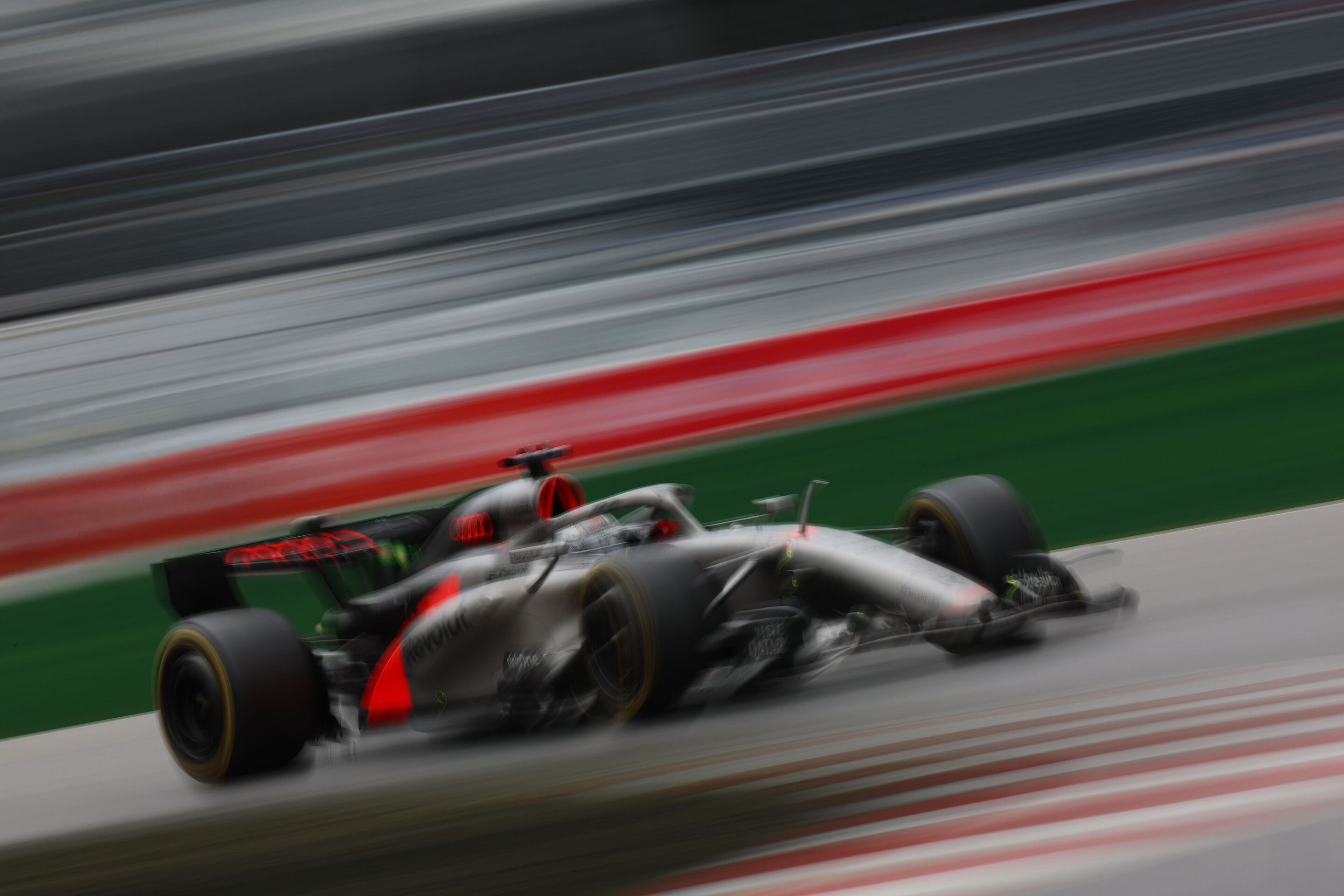 F1 Grand Prix of Canada - MONTREAL, QUEBEC - MAY 24: Nico Hulkenberg of Germany driving the (27) Audi F1 Team R26 on track during the F1 Grand Prix of Canada at Circuit Gilles-Villeneuve on May 24, 2026 in Montreal, Quebec. (Photo by Alastair Staley/LAT...