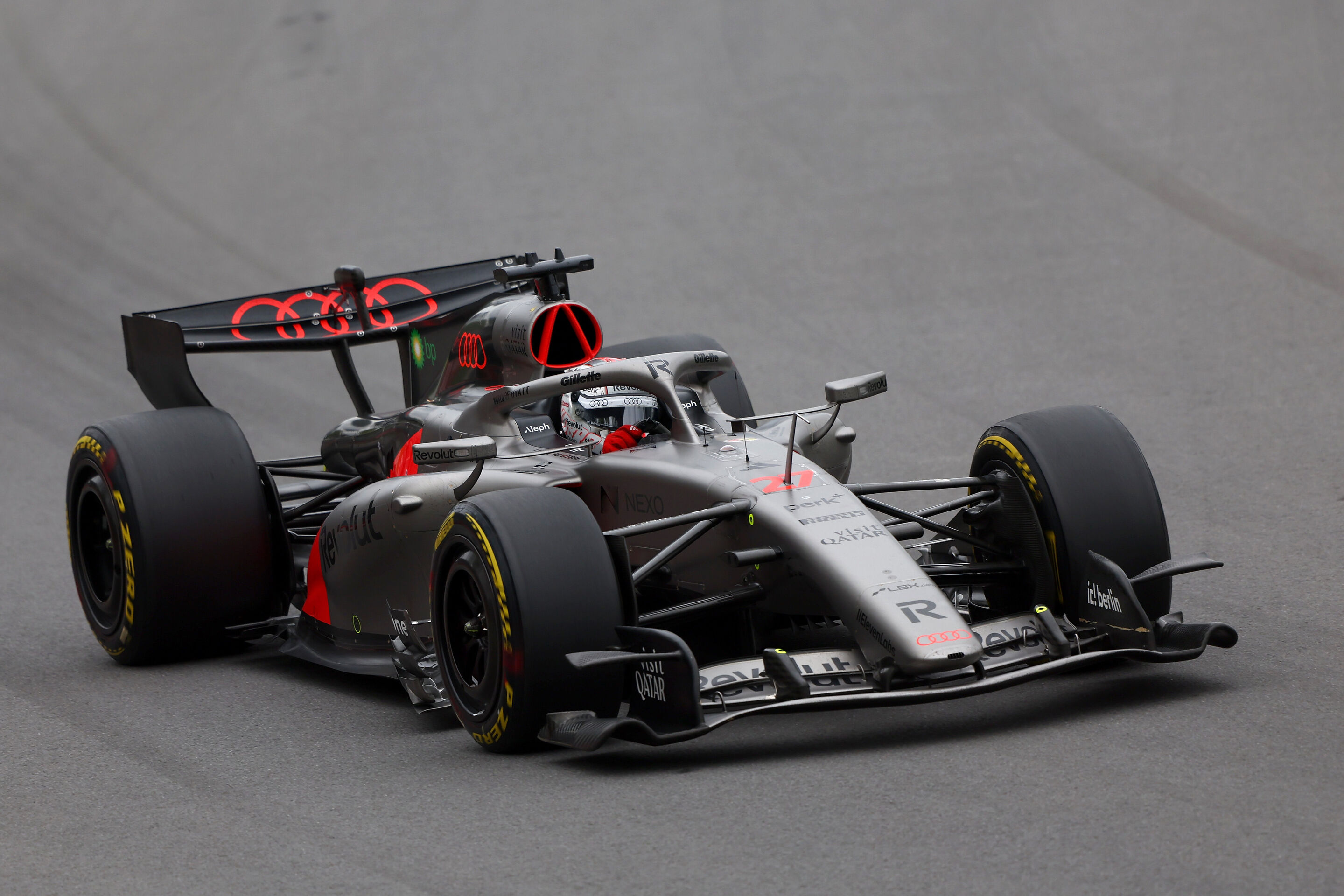 F1 Grand Prix of Canada - MONTREAL, QUEBEC - MAY 24: Nico Hulkenberg of Germany driving the (27) Audi F1 Team R26 on track during the F1 Grand Prix of Canada at Circuit Gilles-Villeneuve on May 24, 2026 in Montreal, Quebec. (Photo by Andy Hone/LAT Images)